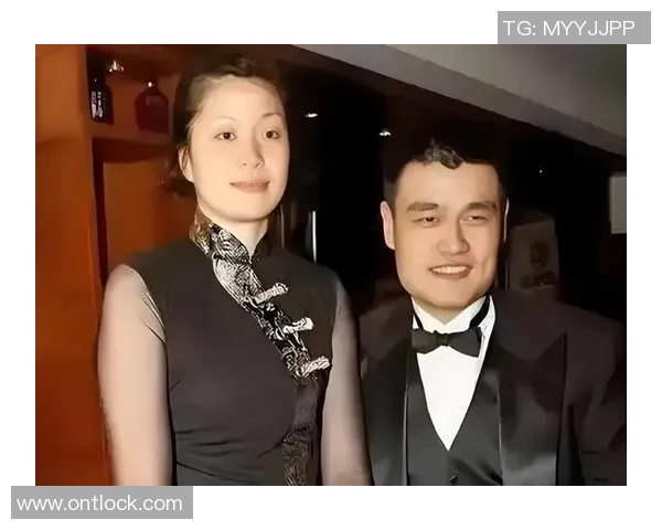 姚明深情回忆母亲对自己篮球梦想的支持与影响