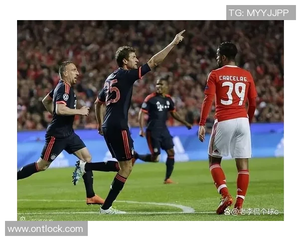 足总杯激战:拜仁与本菲卡战成平局全场气氛火爆解析 足总杯激战:拜仁与本菲卡战成平局全场气氛火爆解析