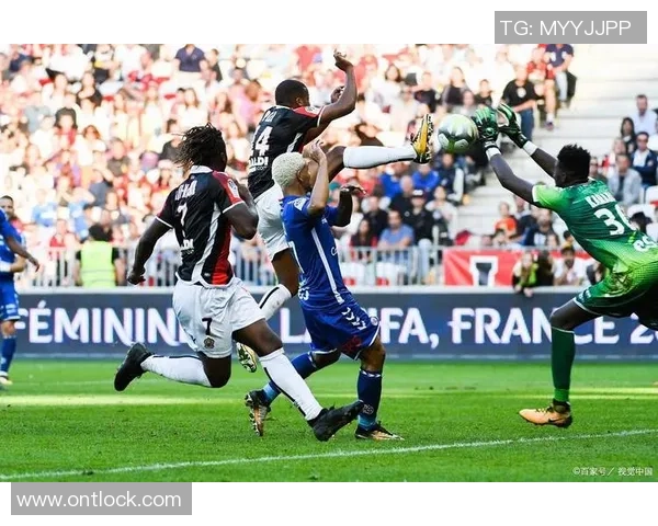 世界杯激战巴黎圣日耳曼逆转皇马红牌争议引发全场热议与十大精彩进球回顾