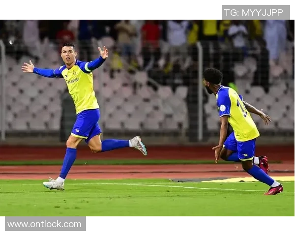 中超精彩对决切尔西逆转尤文图斯帽子戏法点燃全场激情 中超精彩对决切尔西逆转尤文图斯帽子戏法点燃全场激情