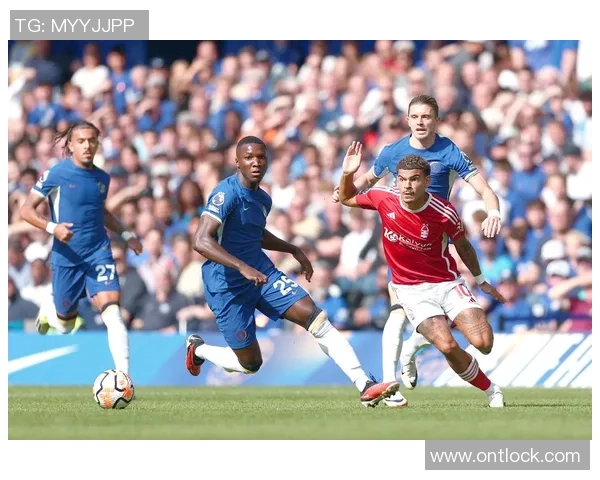 欧联杯焦点战尤文图斯与曼联互交白卷数据分析揭示比赛亮点