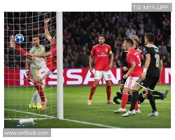 国王杯激战国米与本菲卡互交白卷补时进球引爆全场激情